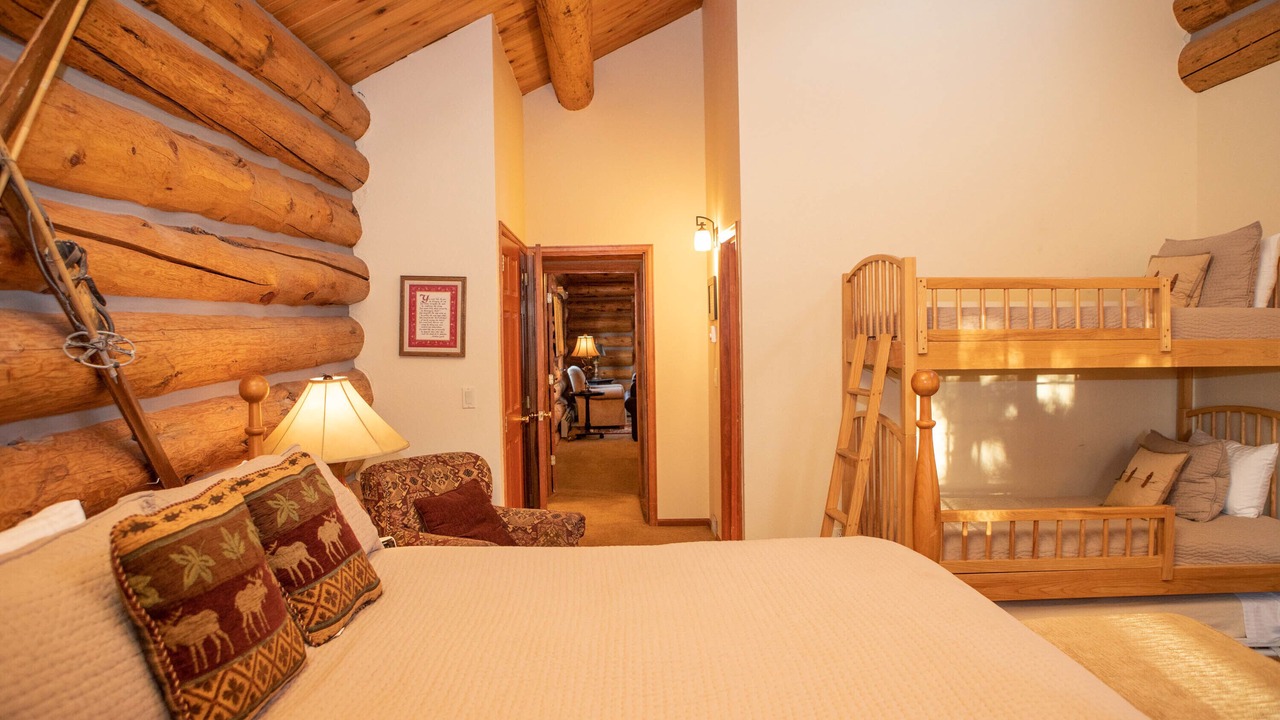 Photo of Bedroom in Keystone