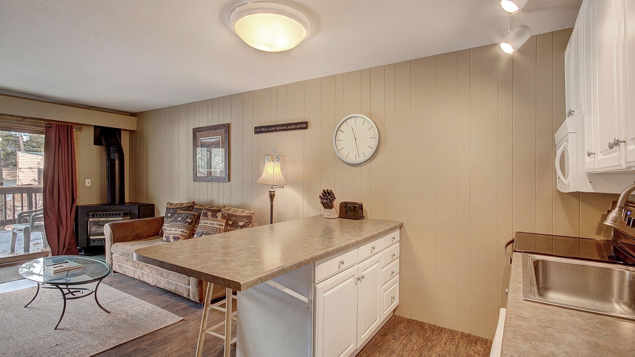 Photo of Bedroom in Mountain House