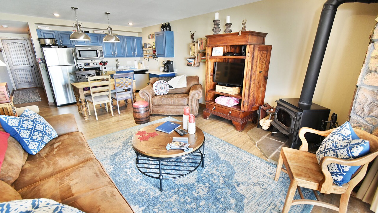 Photo of Livingroom in Dillon