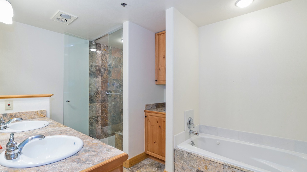 Photo of Bathroom in Mountain Village