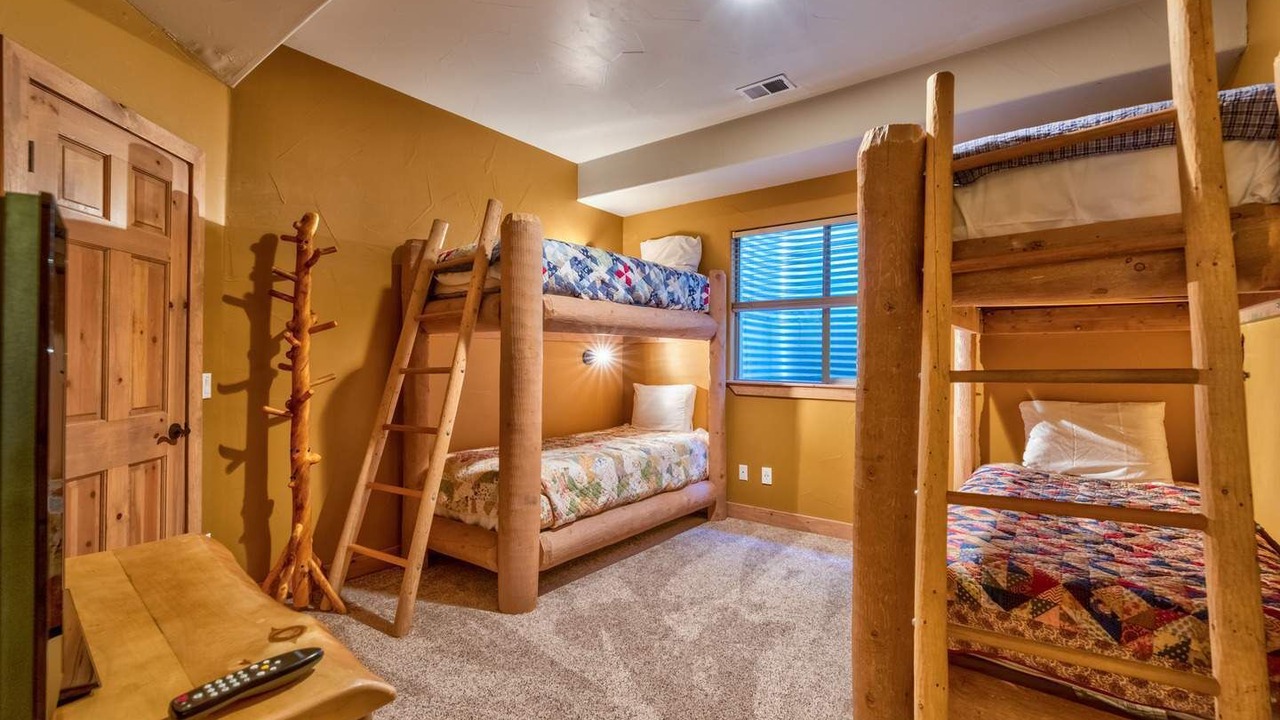 Photo of Bedroom in Historic District