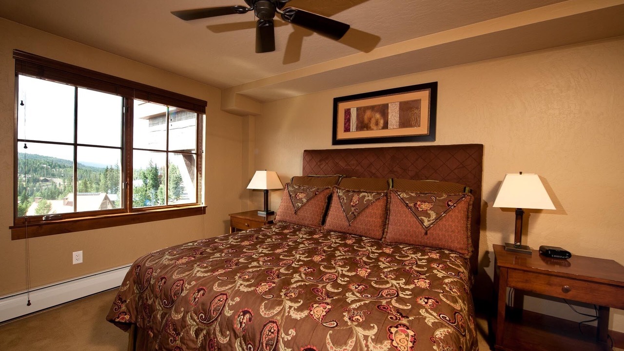 Photo of Bedroom in Purgatory