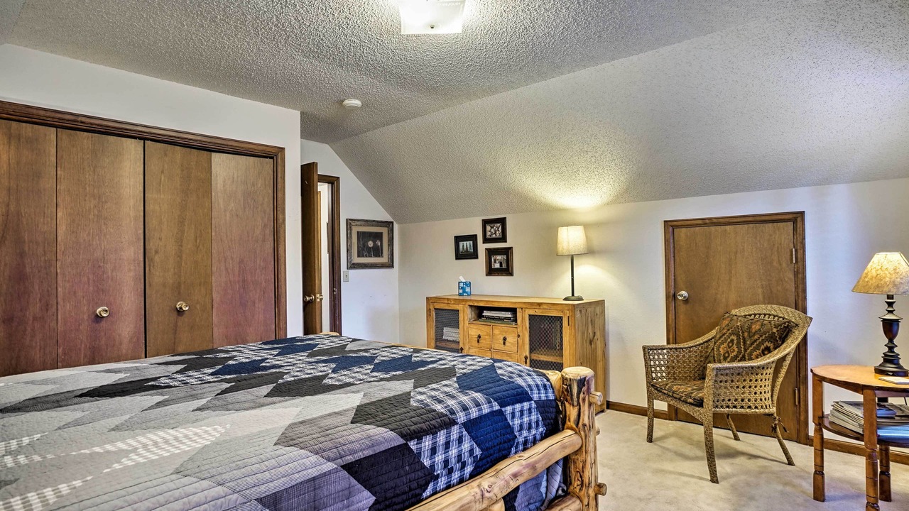 Photo of Bedroom in Carriage Hills