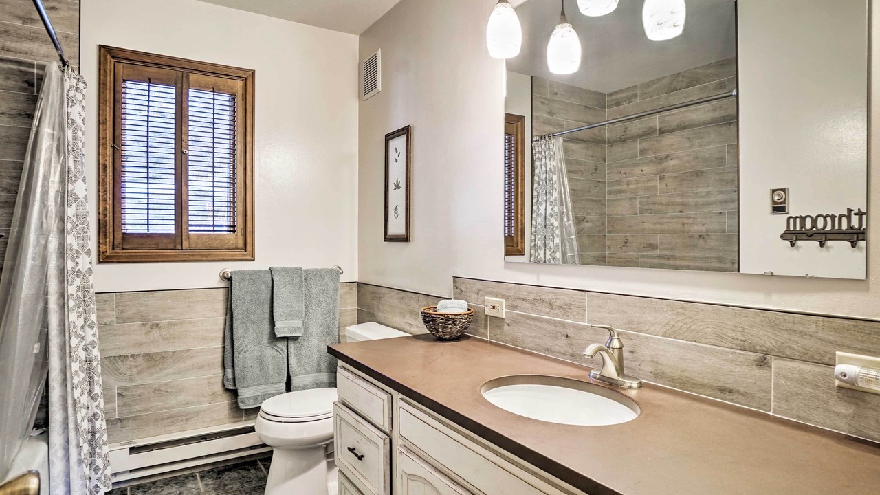Photo of Bathroom in Carriage Hills