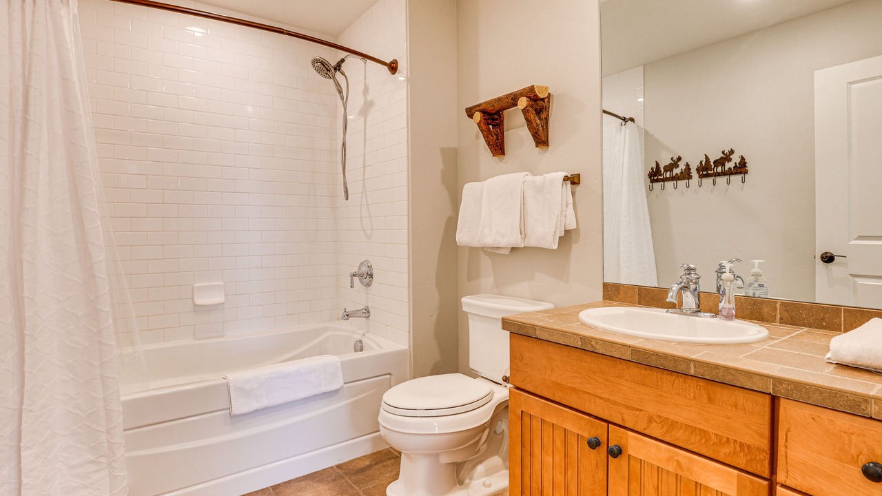 Photo of Bathroom in Silvercreek