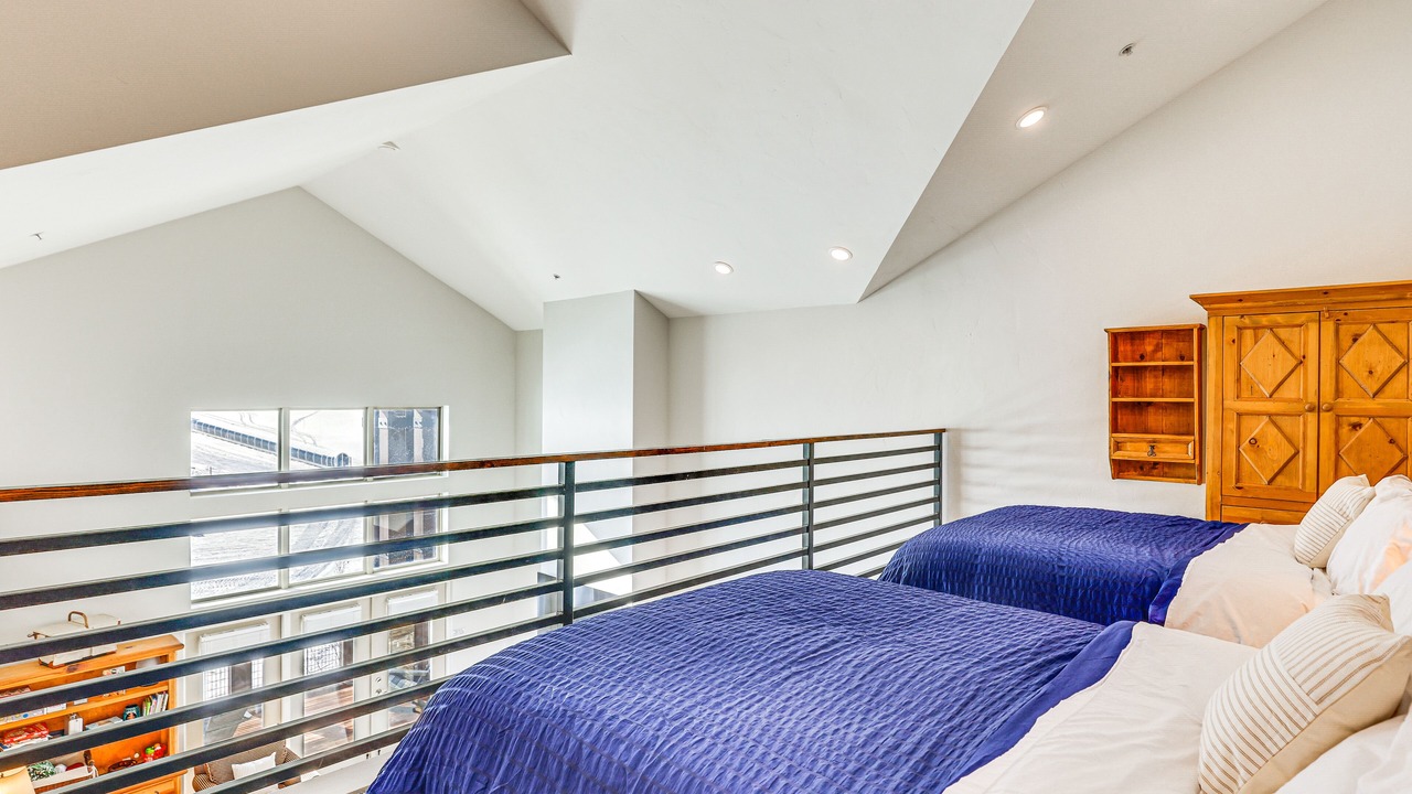 Photo of Bedroom in Silvercreek