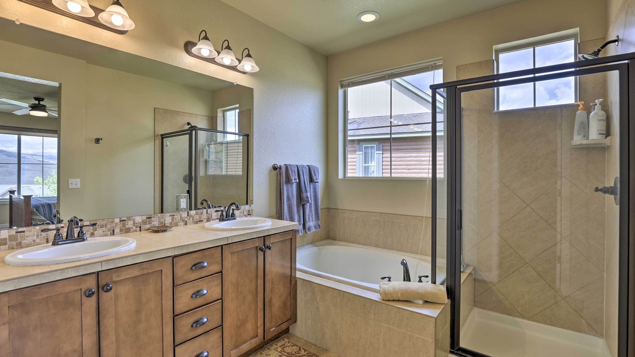Photo of Bathroom in Silvercreek