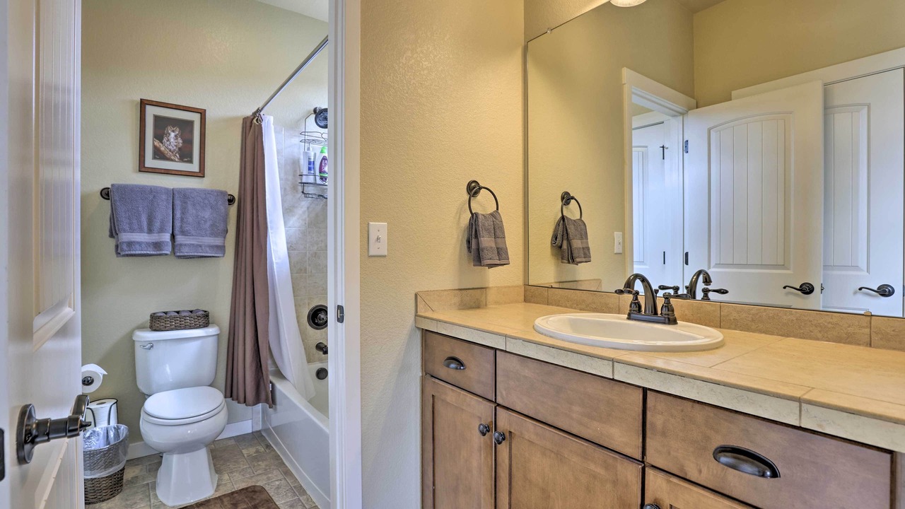 Photo of Bathroom in Silvercreek