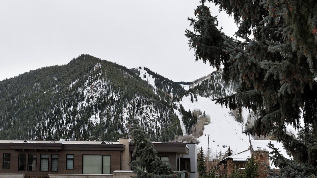 Photo of Others in Aspen