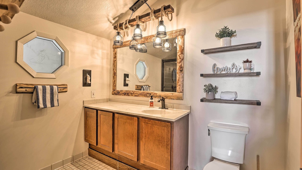 Photo of Bathroom in Silvercreek