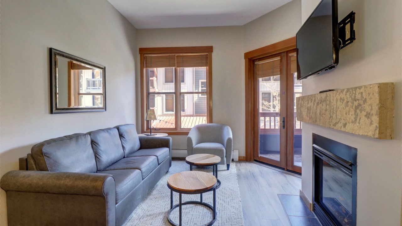 Photo of Livingroom in Copper Mountain Village
