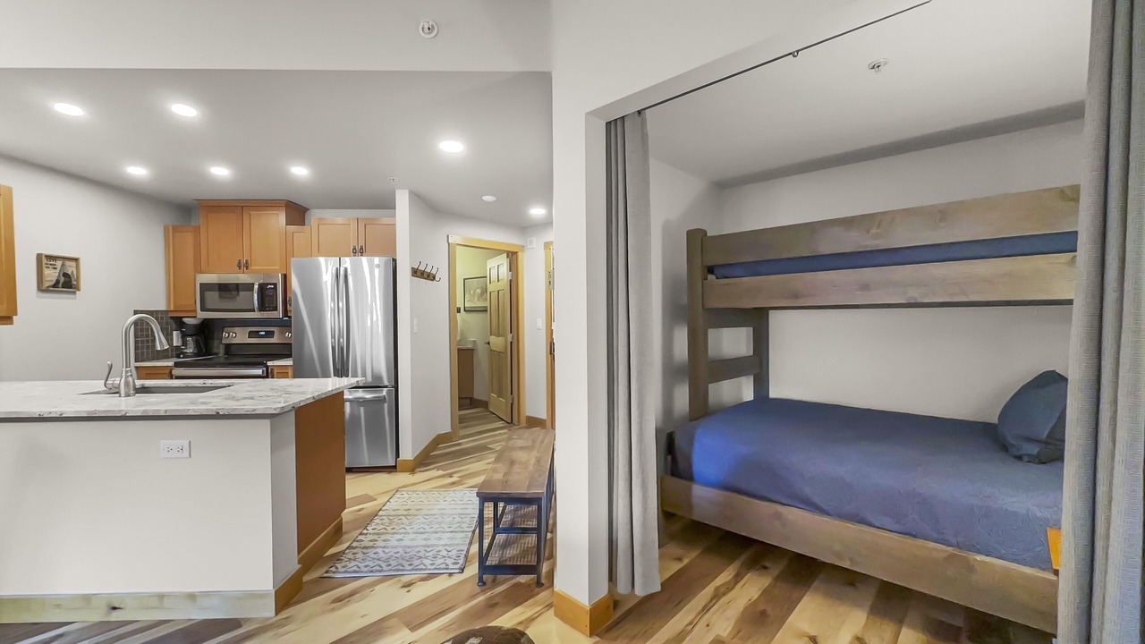 Photo of Bedroom in Copper Mountain Village