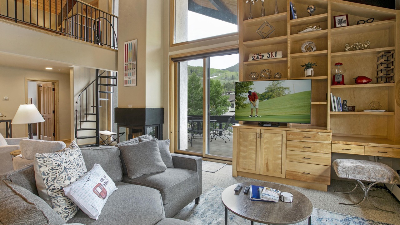 Photo of Livingroom in Vail