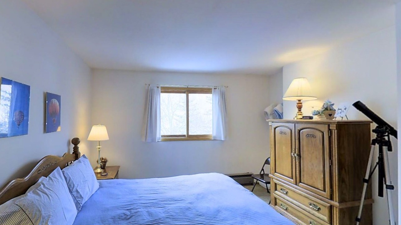 Photo of Bedroom in Vail