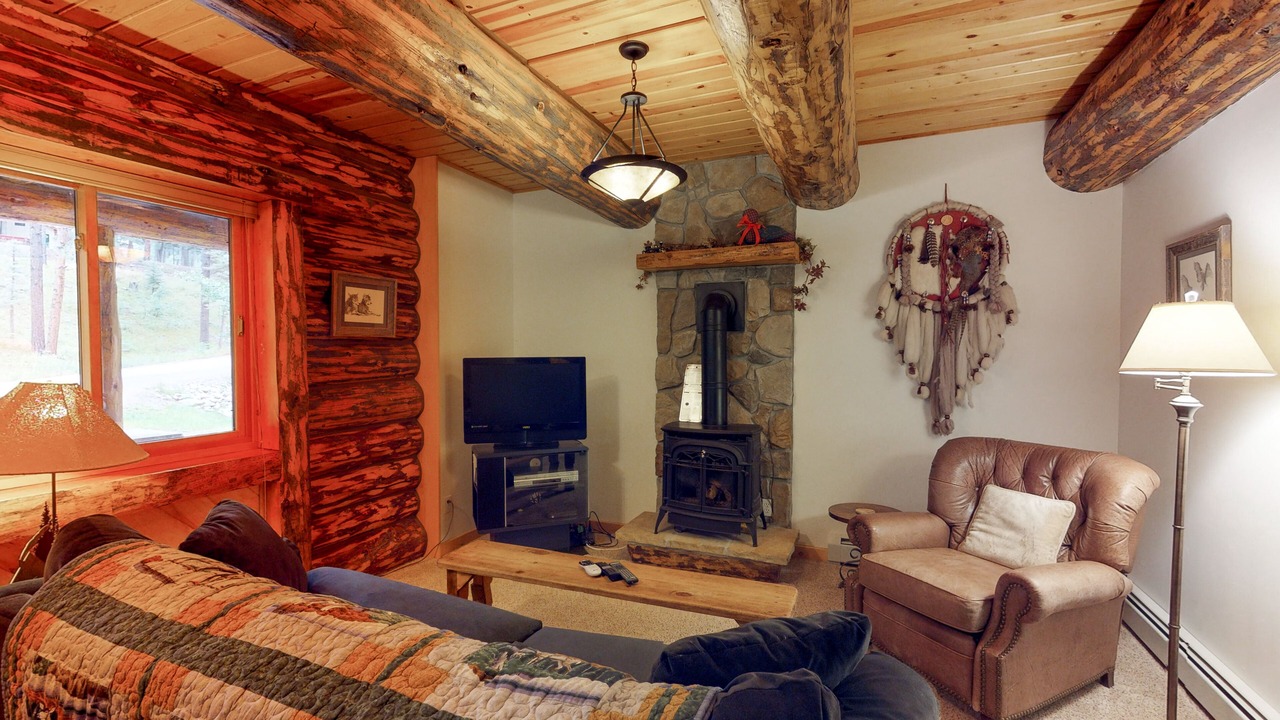 Photo of Livingroom in Purgatory