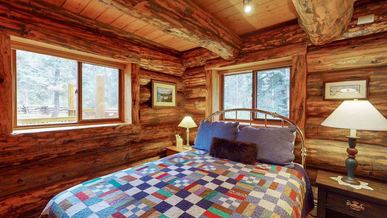 Photo of Bedroom in Purgatory