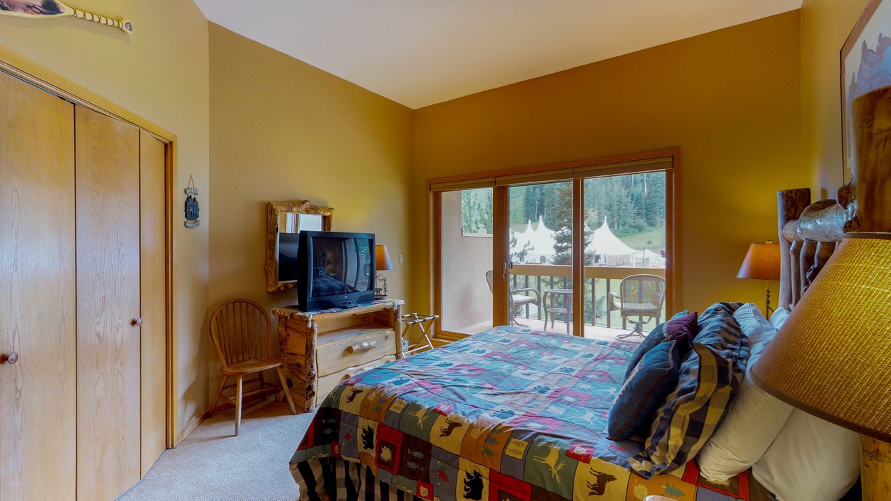 Photo of Bedroom in Purgatory