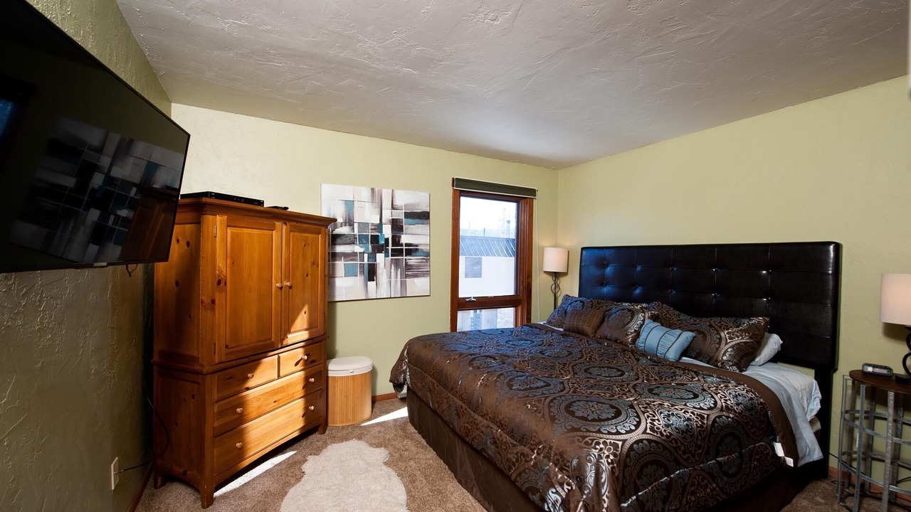 Photo of Bedroom in Purgatory