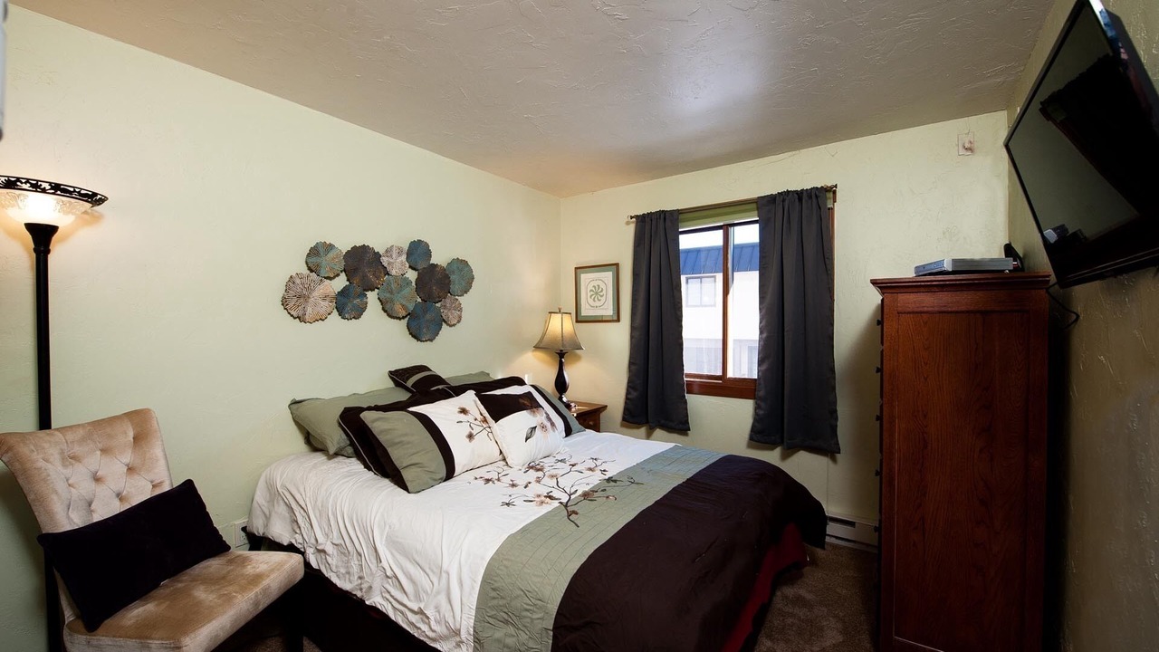 Photo of Bedroom in Purgatory