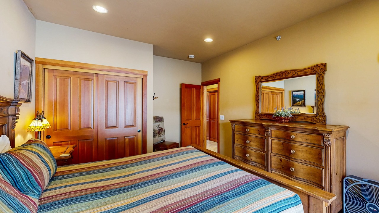 Photo of Bedroom in Purgatory