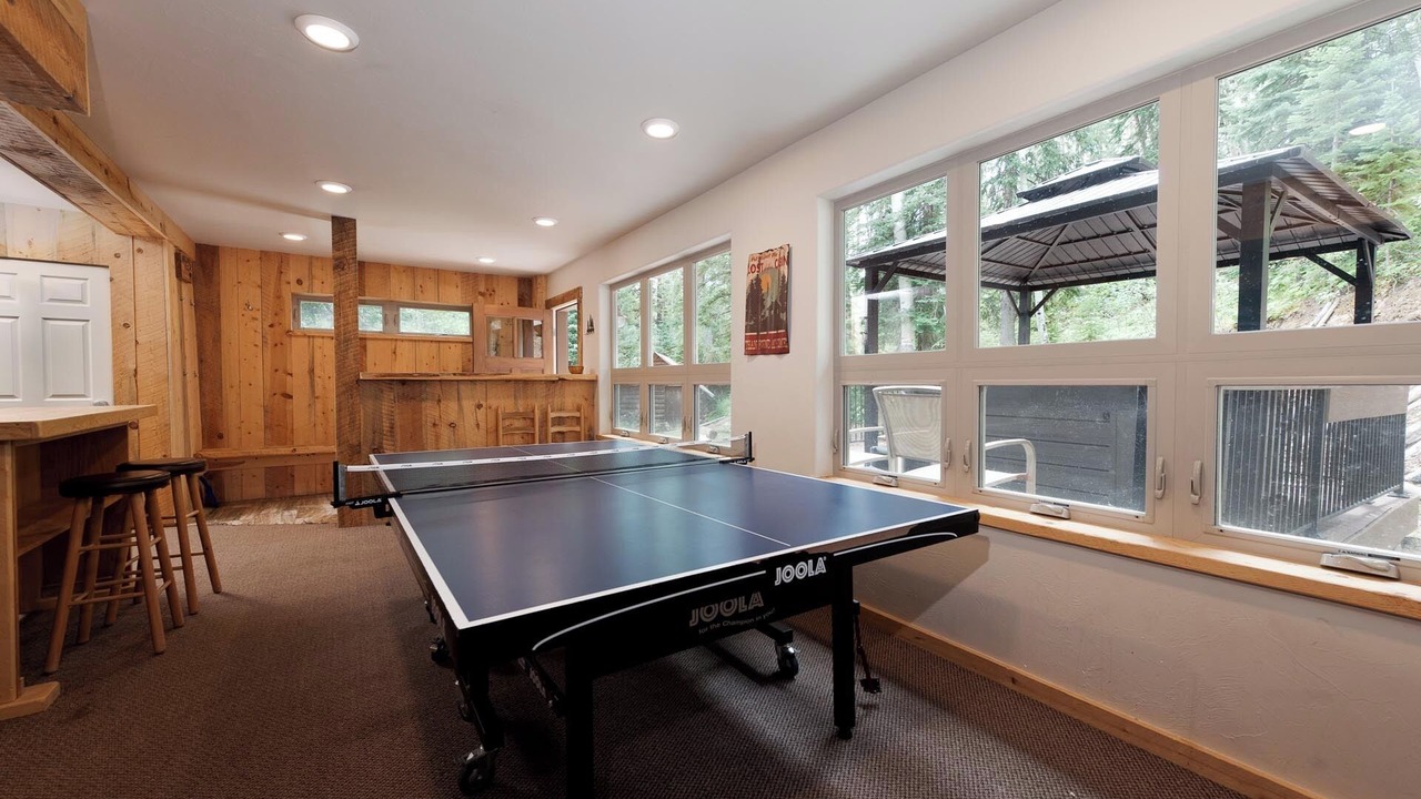 Photo of Bedroom in Columbine Lake