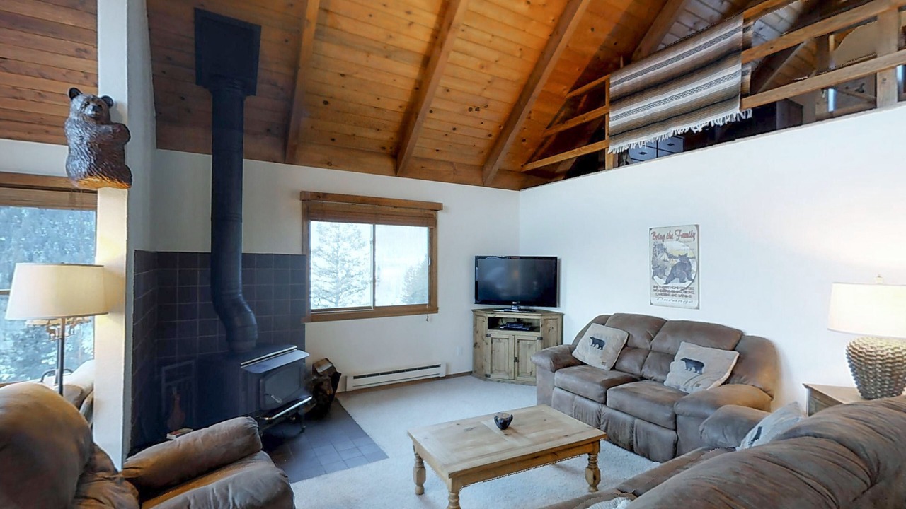 Photo of Livingroom in Purgatory