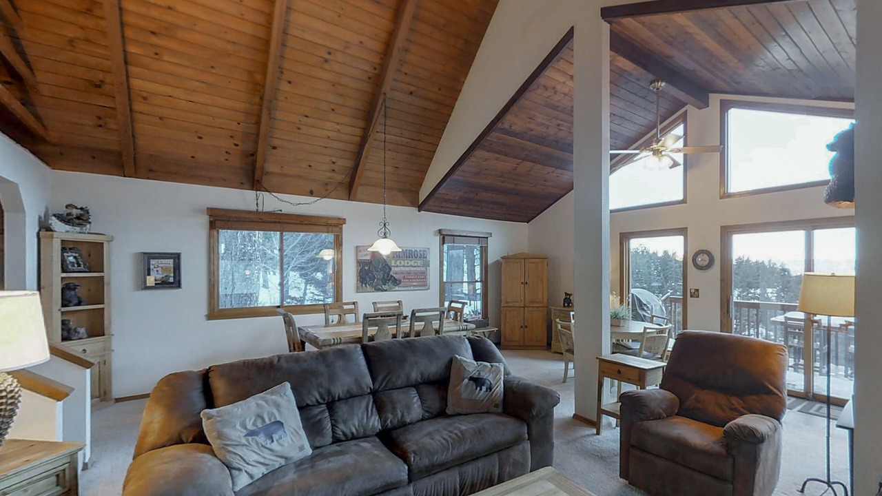 Photo of Livingroom in Purgatory