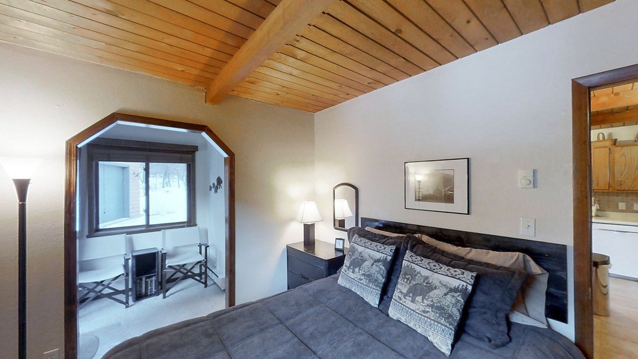 Photo of Bedroom in Purgatory