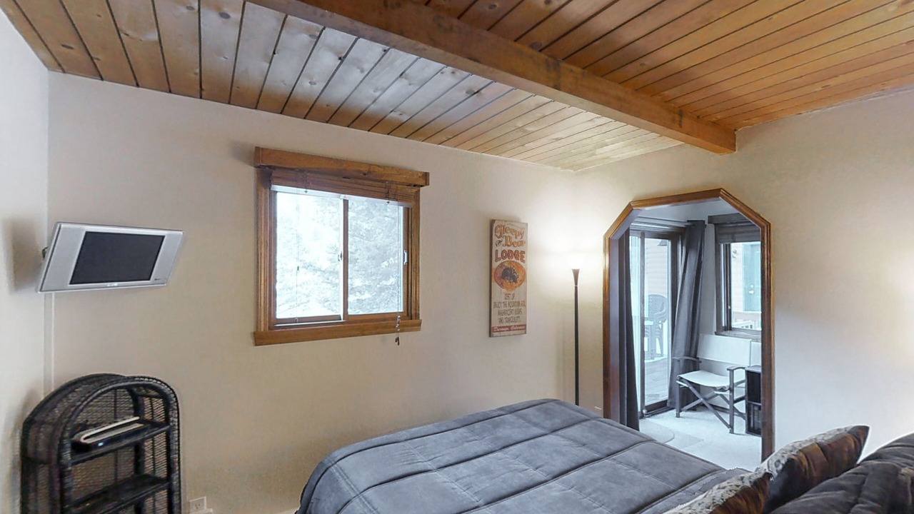 Photo of Bedroom in Purgatory