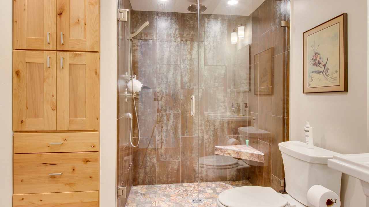 Photo of Bathroom in Purgatory