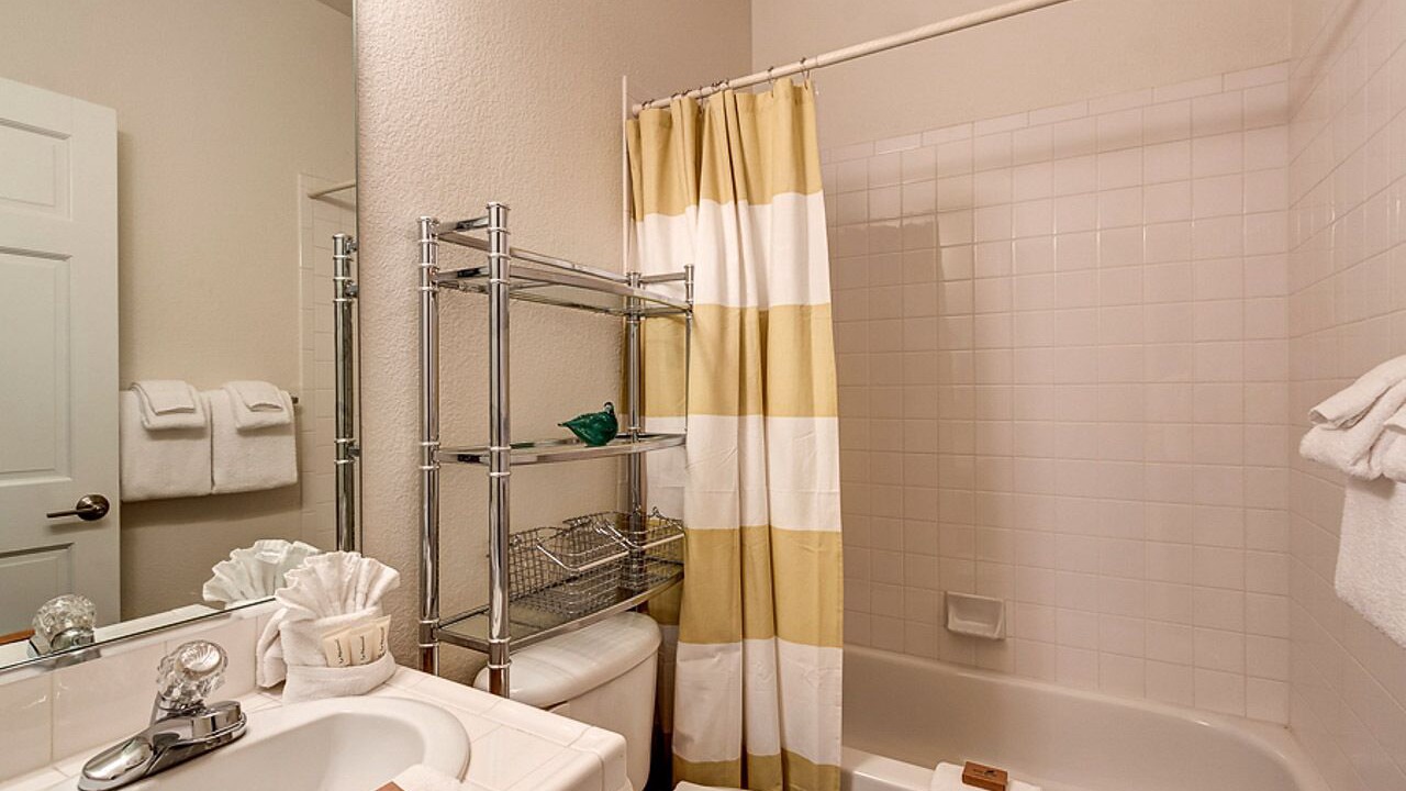Photo of Bathroom in Frisco