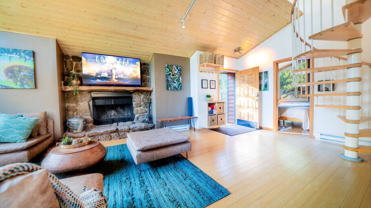 Photo of Livingroom in Venner Ranch Estates