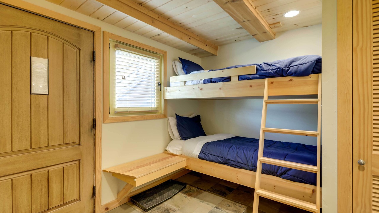 Photo of Bedroom in Snowmass Village