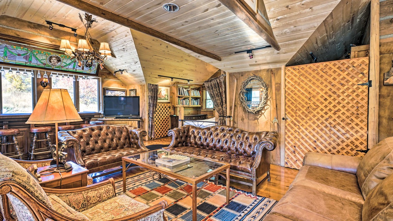 Photo of Livingroom in Snowmass Village