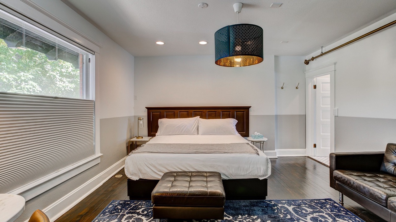 Photo of Bedroom in University North