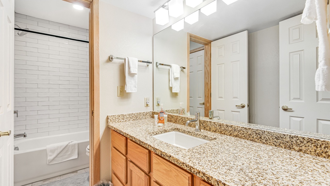 Photo of Bathroom in Three Peaks