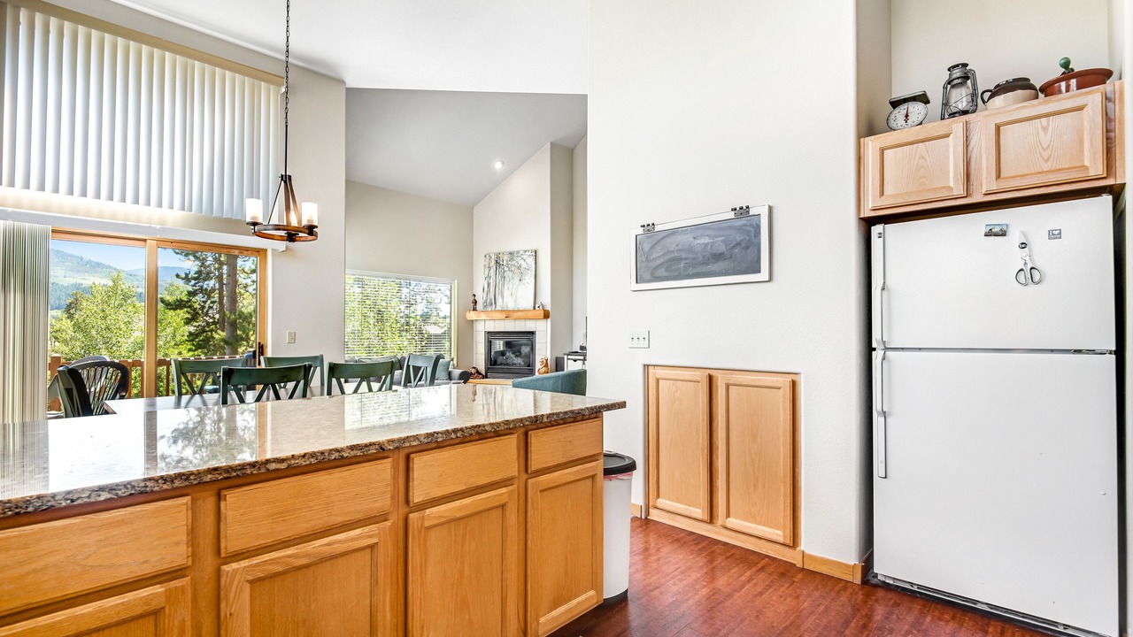 Photo of Kitchen in Three Peaks