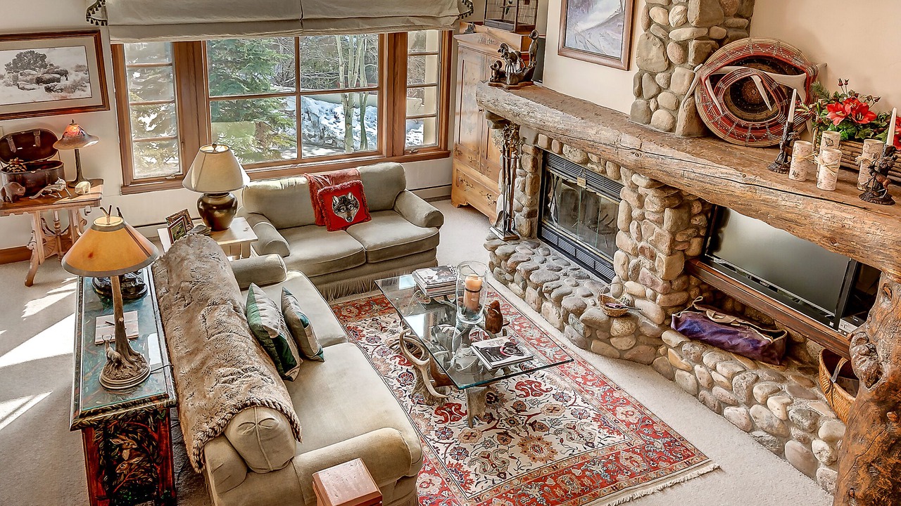 Photo of Livingroom in Beaver Creek