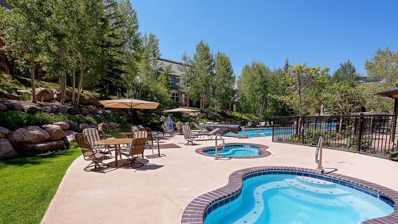 Photo of Outdoor in Highlands Townhomes