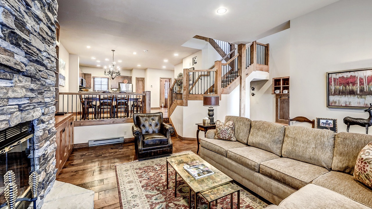 Photo of Livingroom in Highlands Townhomes