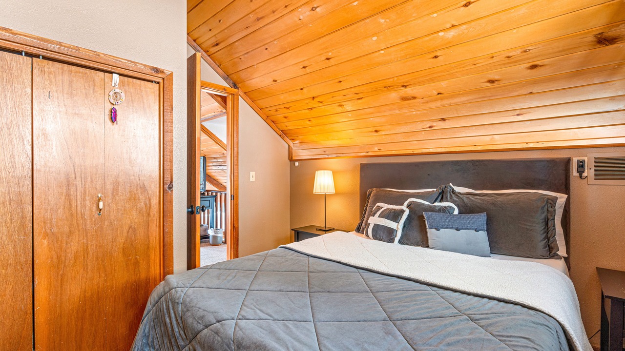 Photo of Bedroom in Bayfield