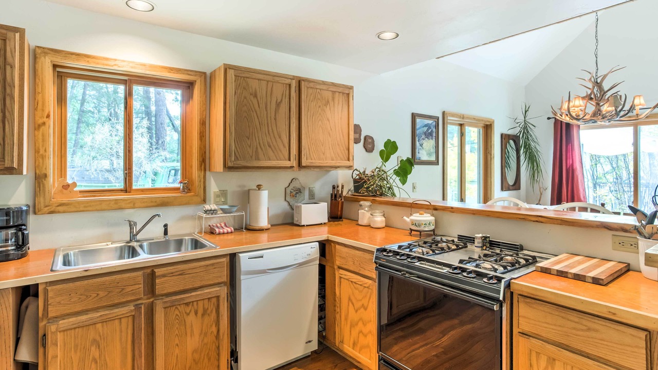 Photo of Kitchen in Marble