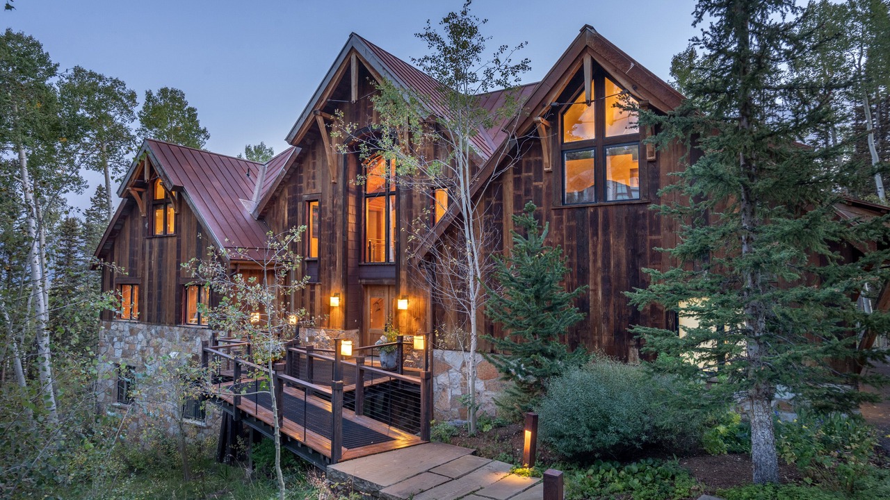 Photo of Outdoor in Mountain Village