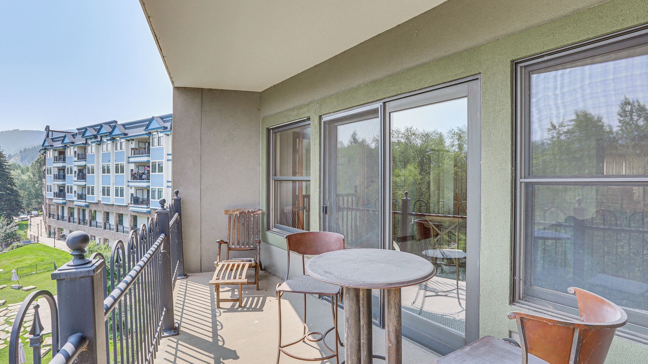 Photo of Patio Balcony in Edwards
