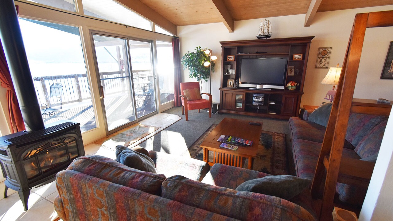 Photo of Livingroom in Dillon