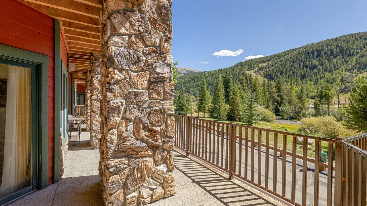 Photo of Patio Balcony in Mountain House