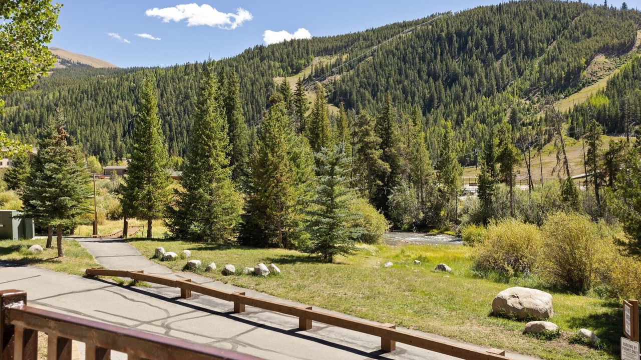 Photo of Patio Balcony in Mountain House