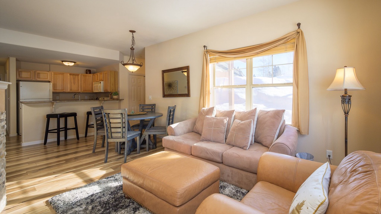 Photo of Livingroom in Fraser