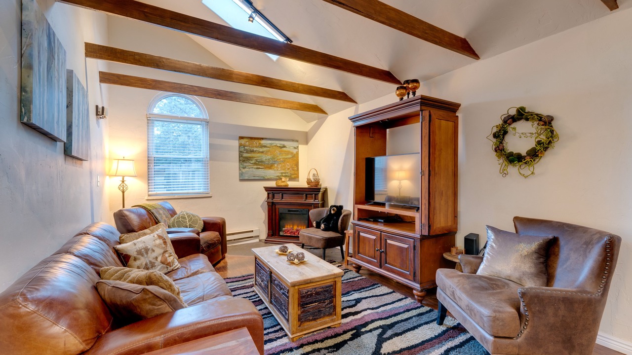 Photo of Bedroom in Green Mountain Falls