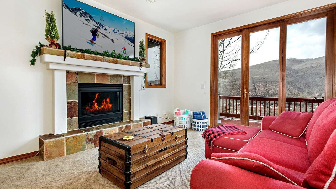 Photo of Livingroom in Eagle-Vail